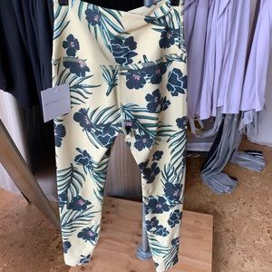 Beyond Yoga Yellow Floral Leggings